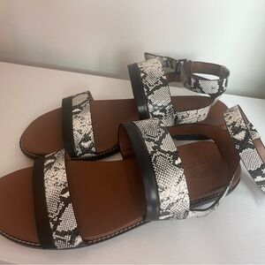 Naturalizer Kelsie Ankle Strap Sandals – Snake Print Leather – Size 8.5